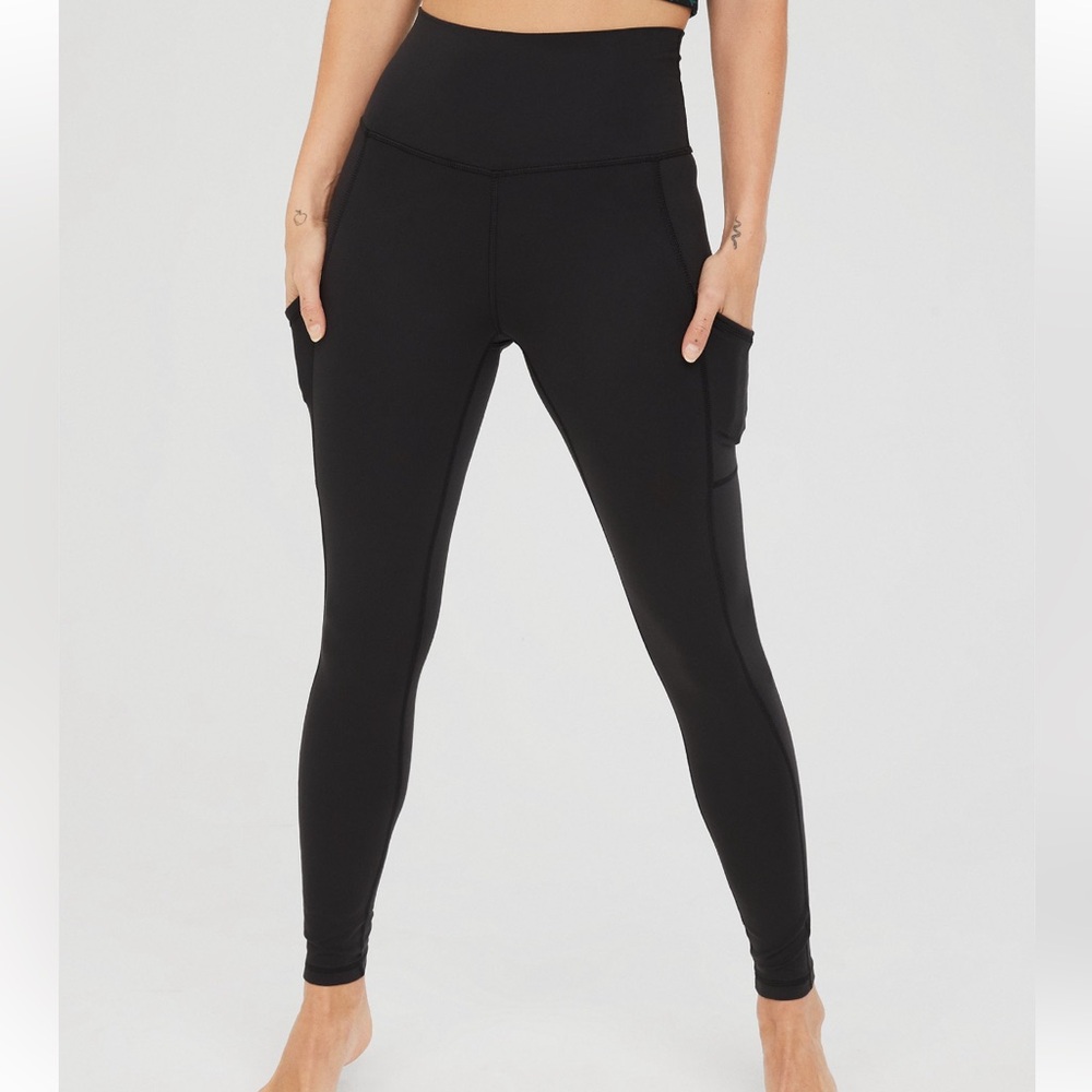 Aerie Fleece Lined Chill Play Move Black High Rise Pocket Leggings XL Short